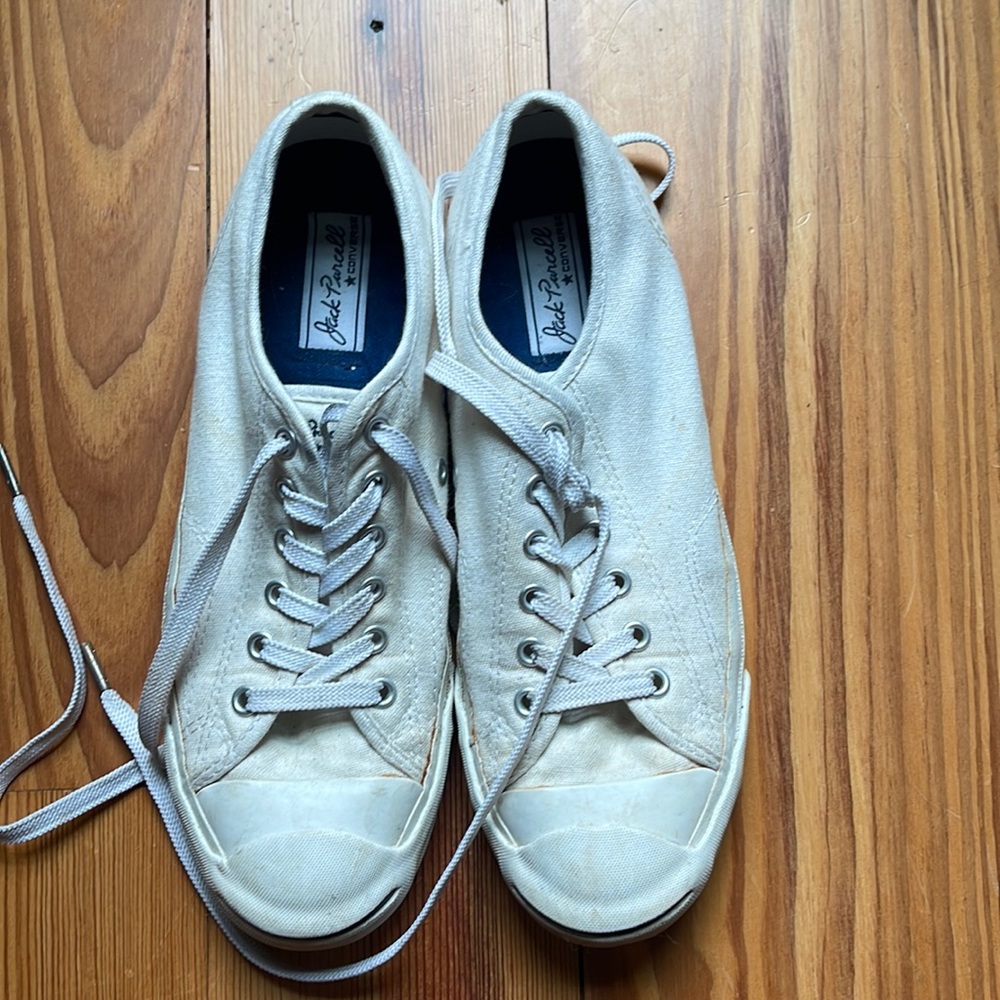 Jack Purcell converse women’s sneaker size 9